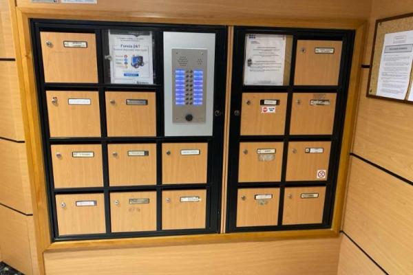 Remplacement d'un interphone obsolète à Jouy-le-Moutier