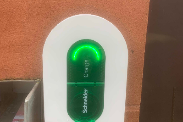 Remplacement d'une borne de recharge voiture à Conflans Sainte Honorine