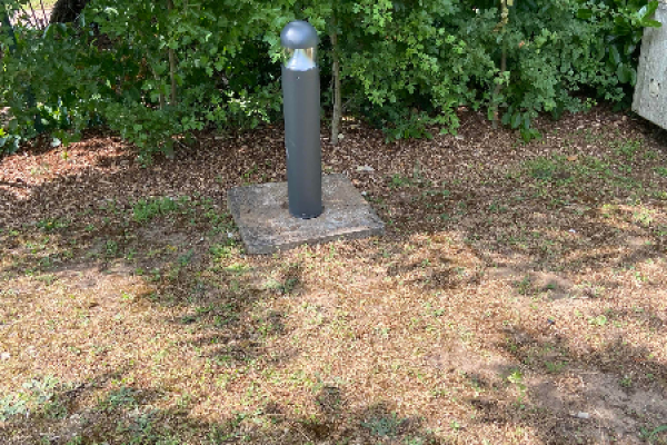 Remplacement de bornes lumineuses à Taverny