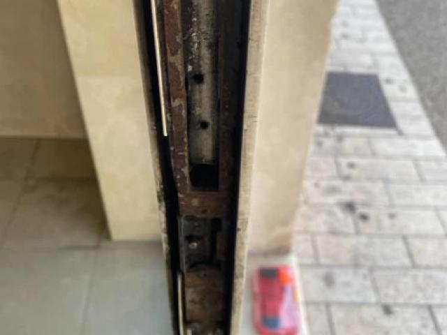 Remplacement de la gâche électrique à Poissy