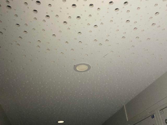 Remplacement de 16 downlights à Éragny