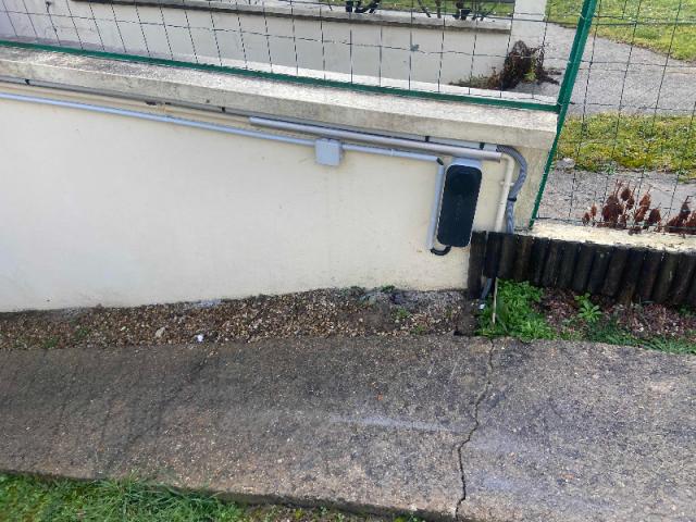 Installation d'une borne de recharge à Maurecourt