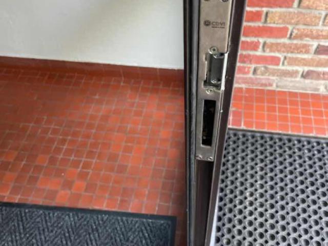 Remplacement efficace de gâche à conflans-sainte-honorine