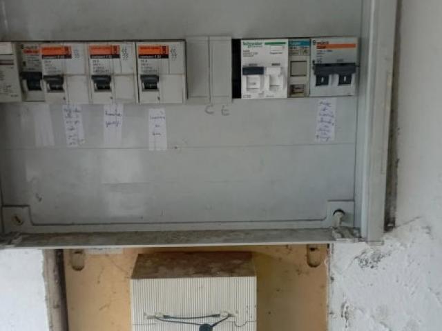 Installation d'une prise extérieure à Boissy l'aillerie